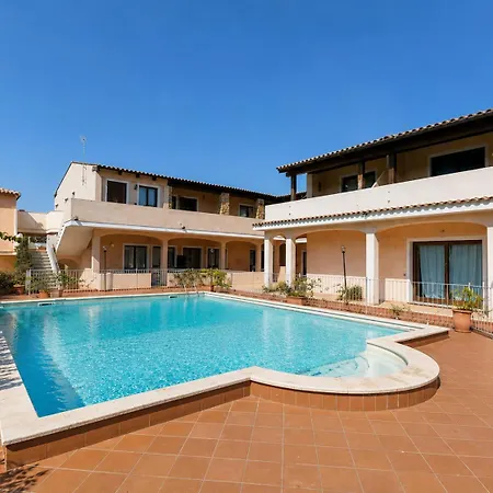 Two Bedroom With Pool Taty Apartamento *