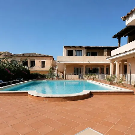 Two Bedroom With Pool Taty Apartamento